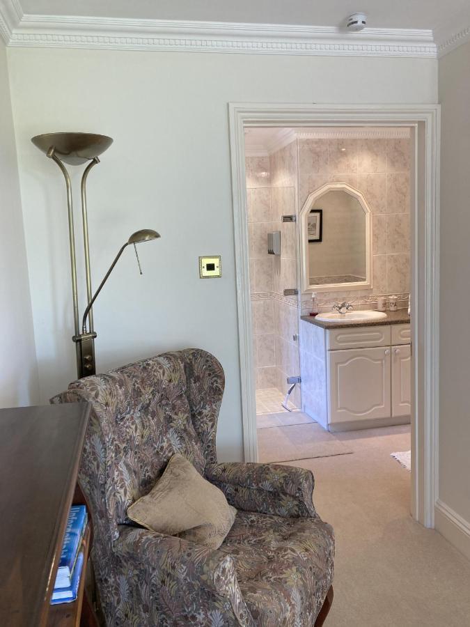 Exclusive 2 Bedroom Apartment With Summer House And Hot Tub Daventry Exterior photo
